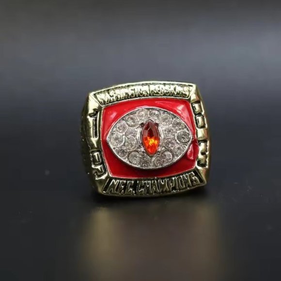 Washington Redskins Championship Ring 1983 Fan Edition Super‎ Bowl Gold Riggins - Picture 2 of 5